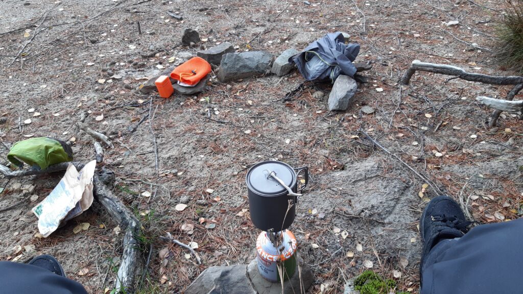 Owl's loaner stove w/ Decathlon spag bol